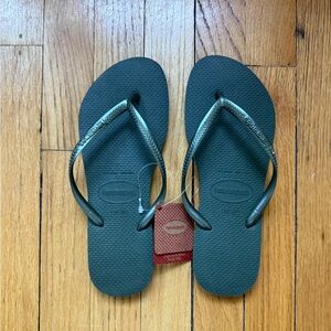 Havaianas Dark Green Sandals